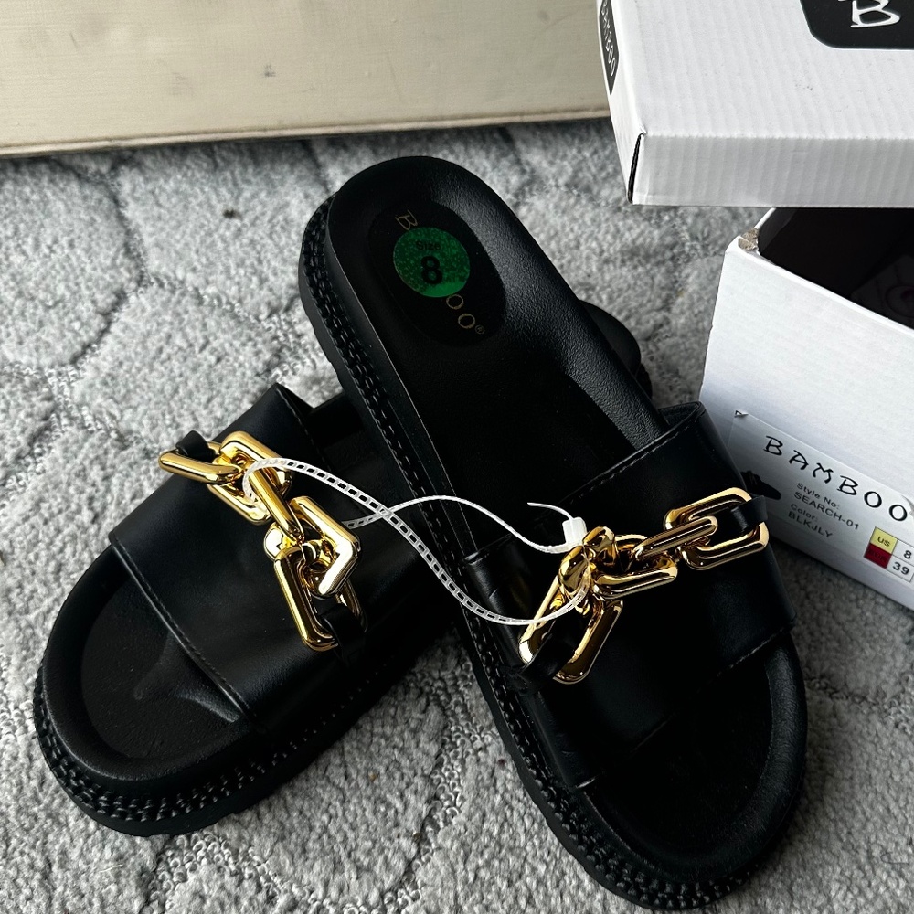 New Bamboo sandals size 8 (39)